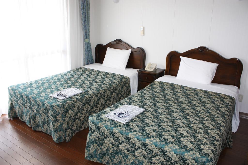 Morimar Resort Hotel Yomitan Oda fotoğraf